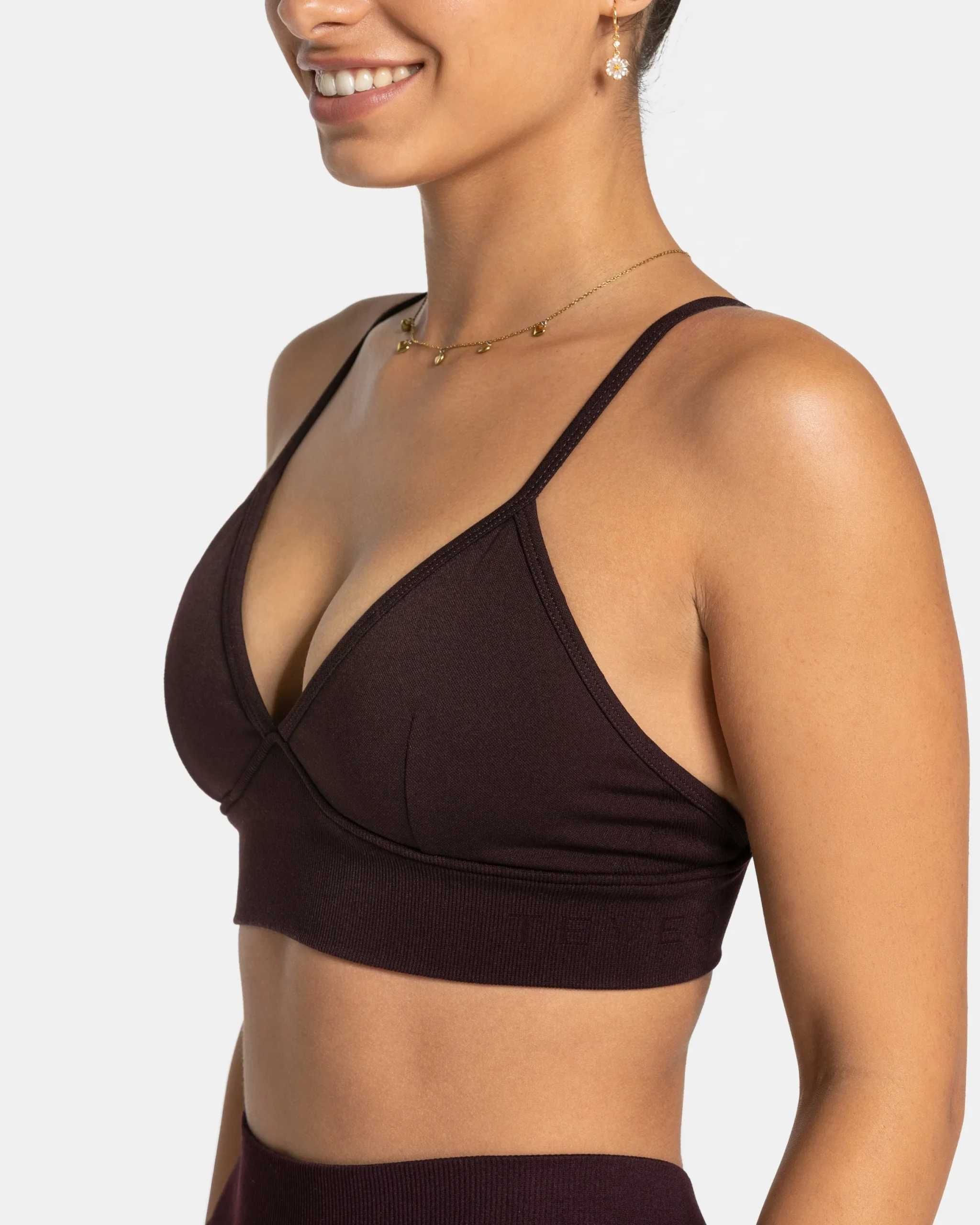 Discount Brassière triangle Essence « Merlot » Femme Brassières De Sport
