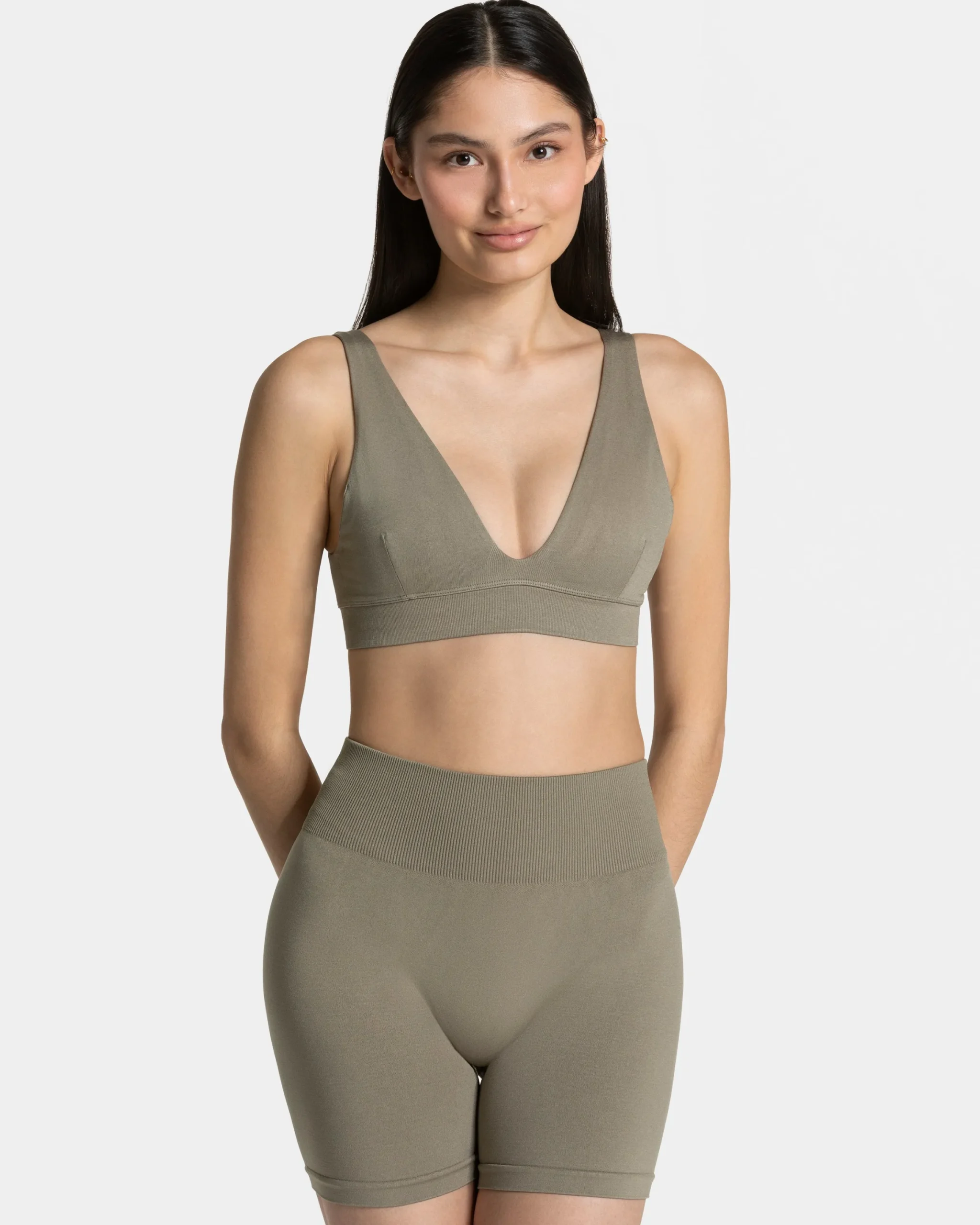 Fashion Brassière triangulaire Timeless Pro « kaki » Femme Brassières De Sport