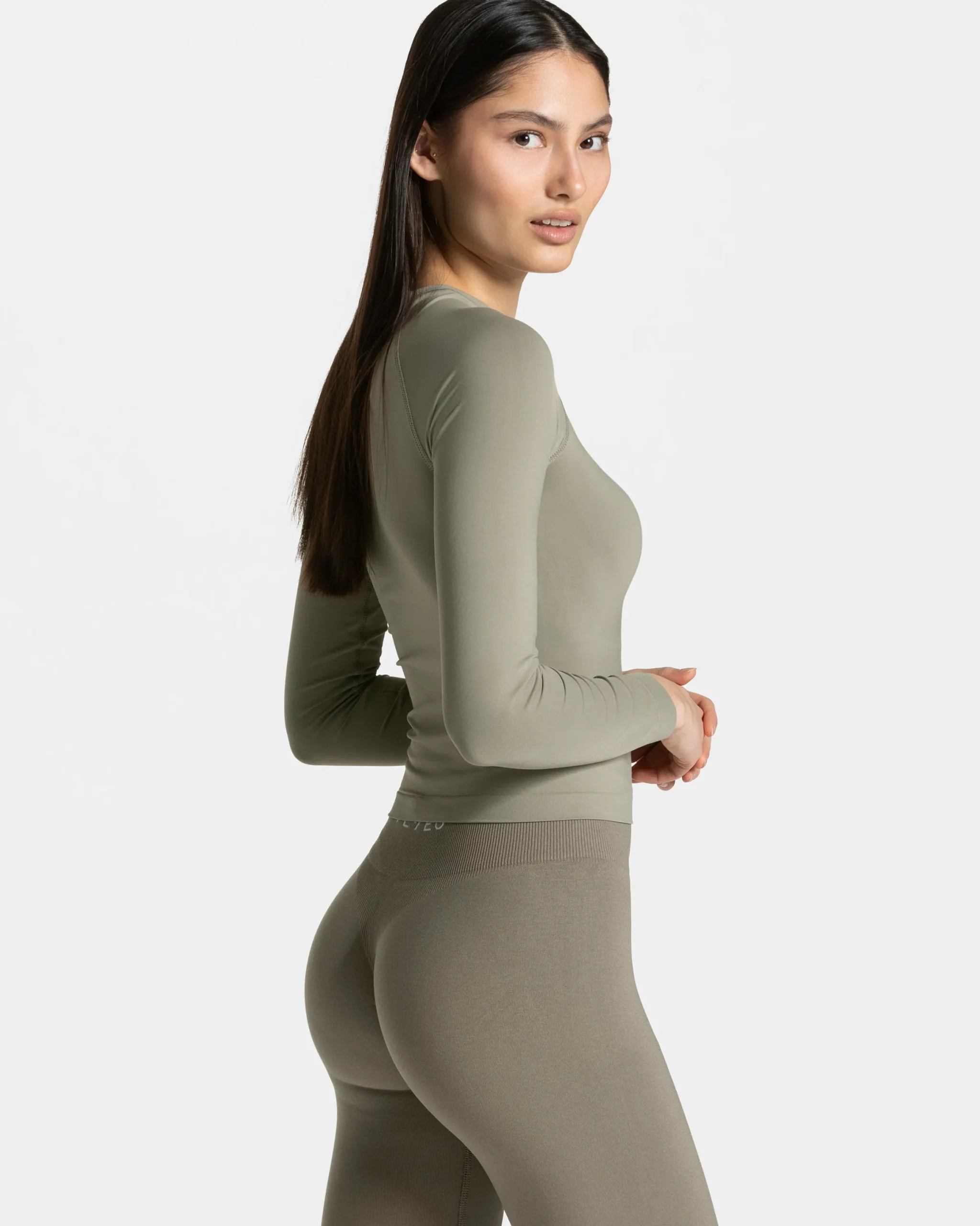 Discount Haut à manches longues Timeless Pro « kaki » Femme Hauts À Manches Longues