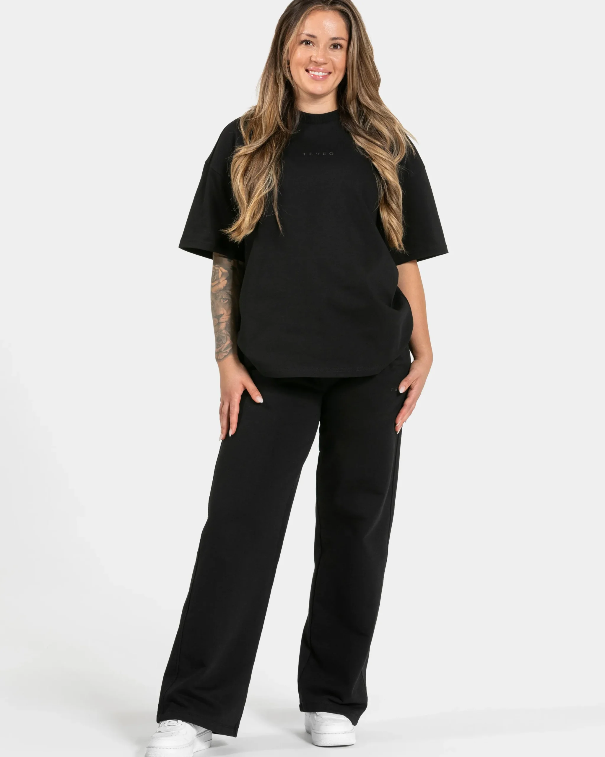 Clearance Pantalon de jogging RI’VAIV Straight Leg « noir » Femme Pantalons De Jogging