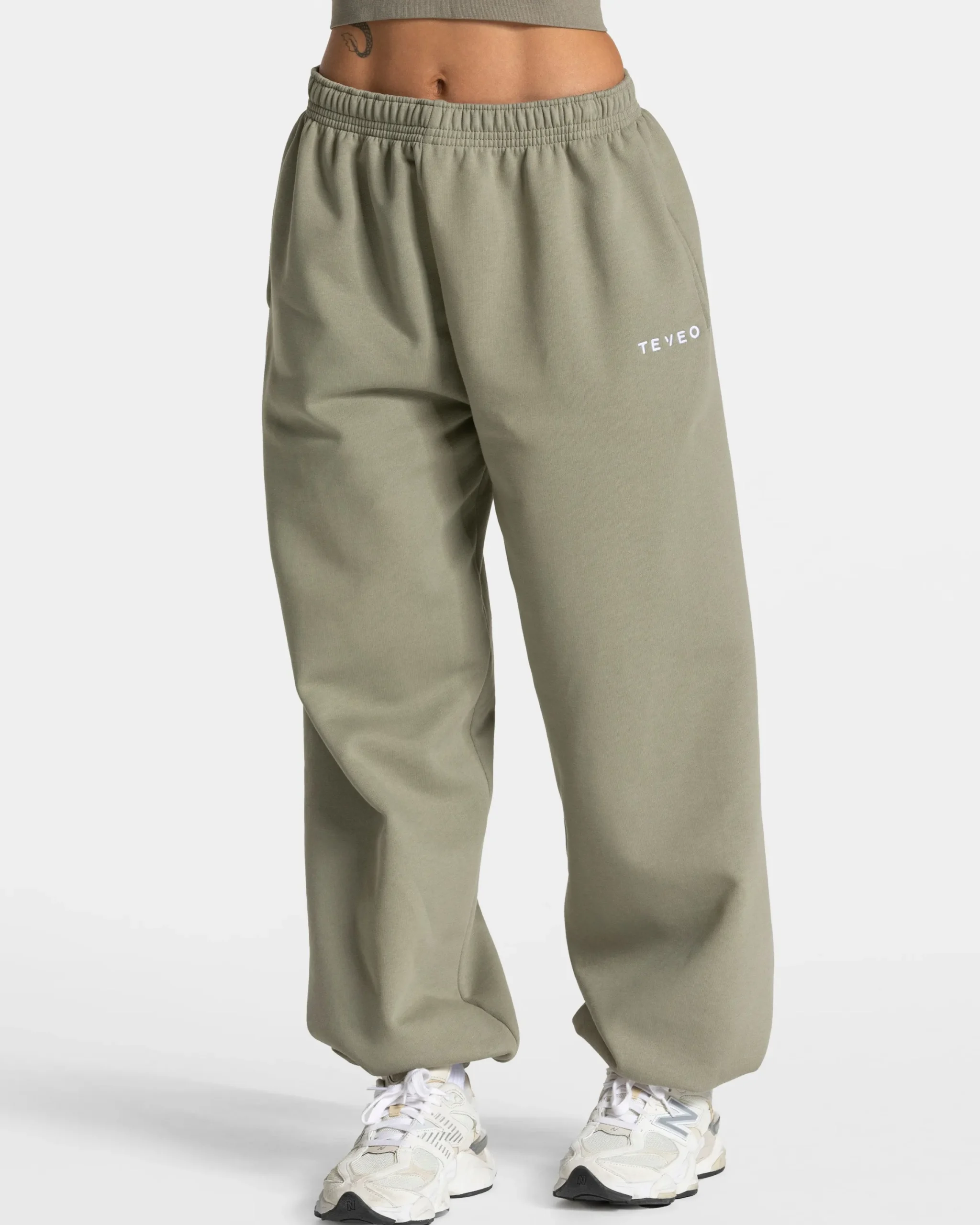 Online Pantalon de jogging Timeless Pro « kaki » Femme Pantalons De Jogging