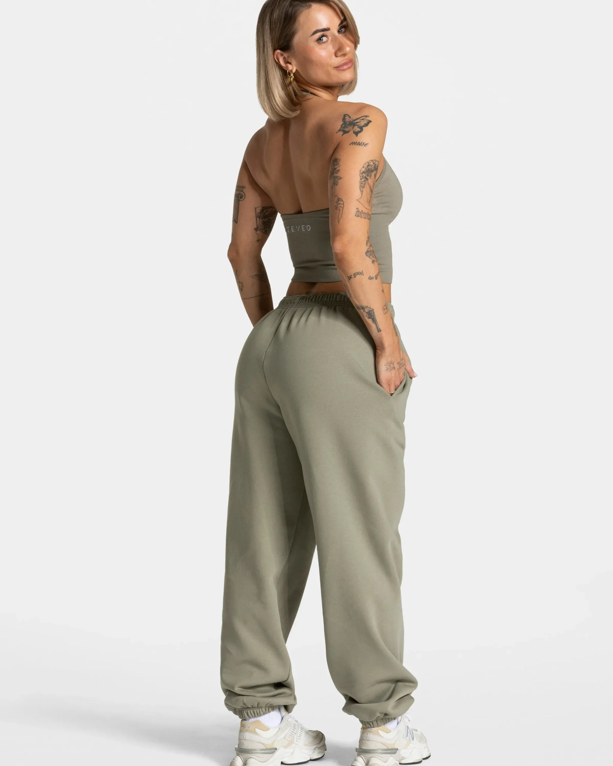 Online Pantalon de jogging Timeless Pro « kaki » Femme Pantalons De Jogging