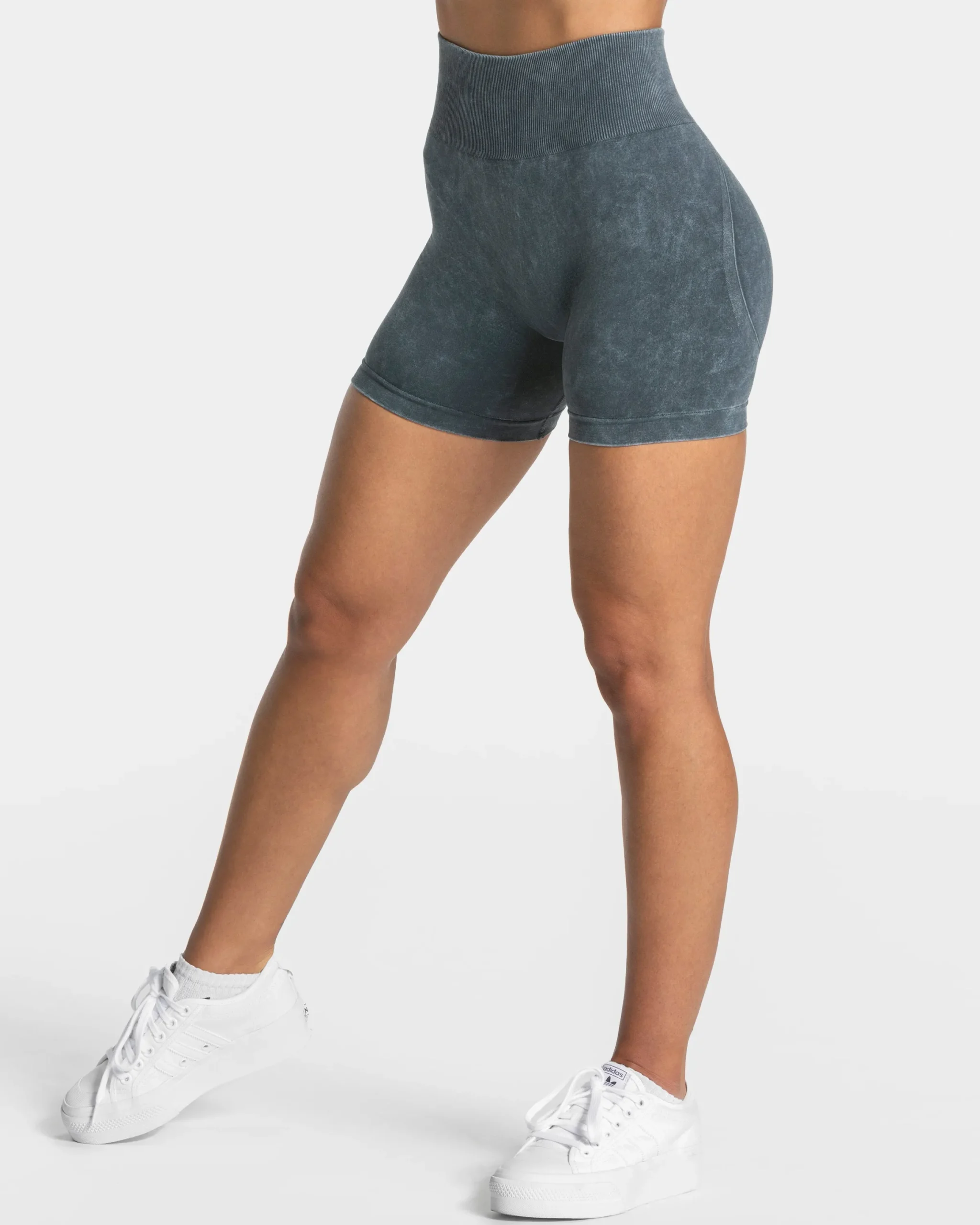 Hot Short Acid Covert scrunch « bleu marine » Femme Shorts