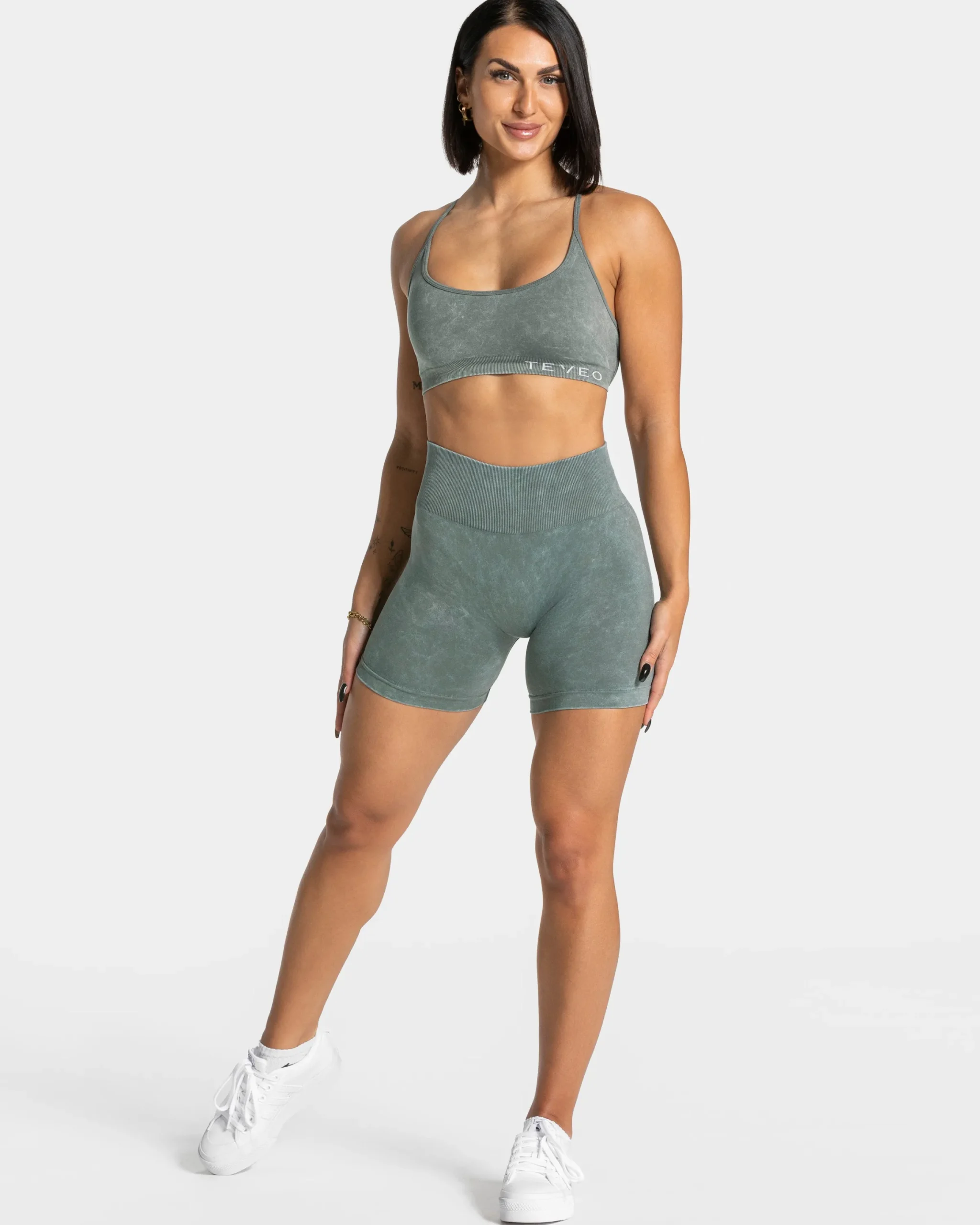 Online Short Acid Covert scrunch « Basil » Femme Shorts