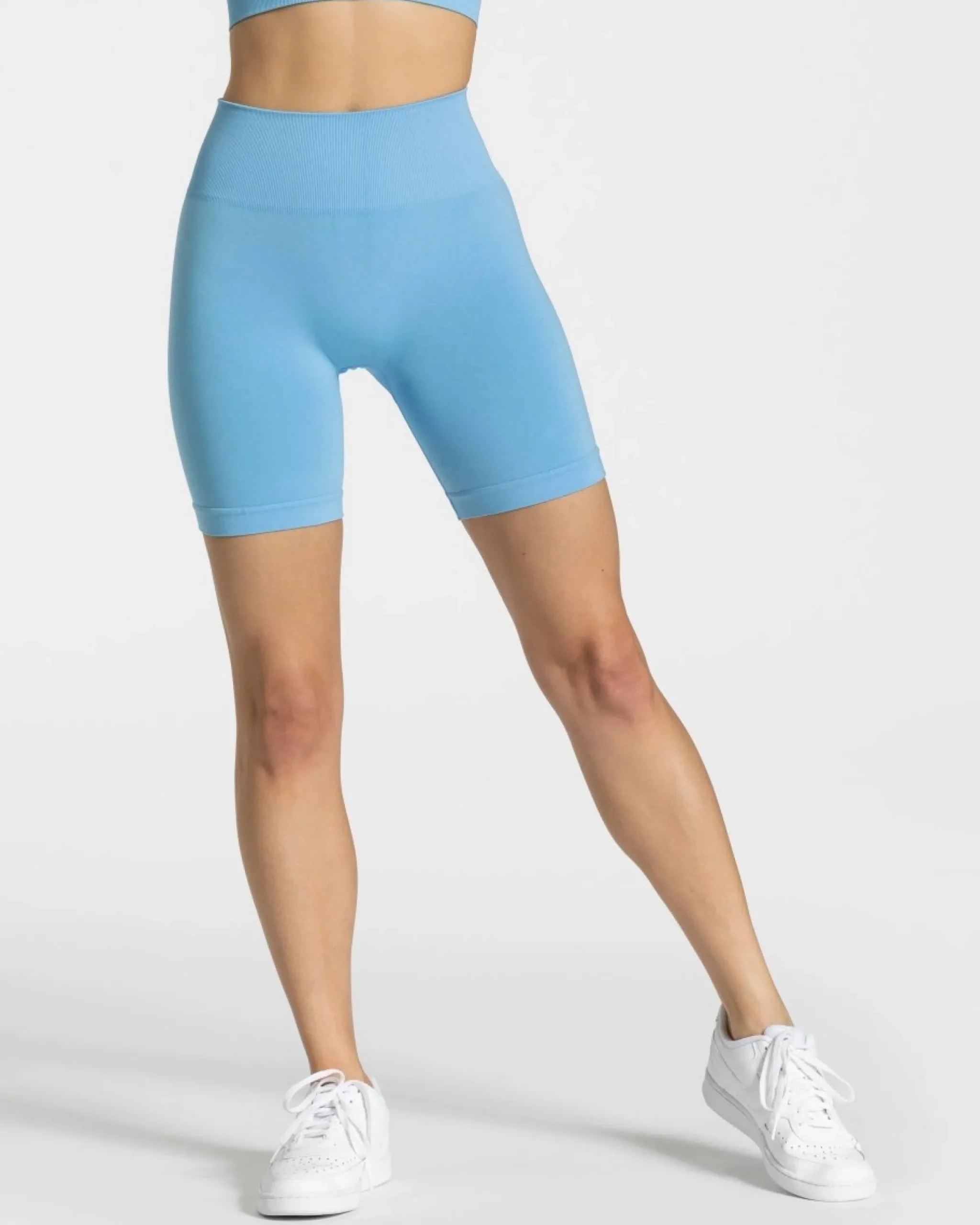 Online Short Classy « bleu layette » Femme Shorts
