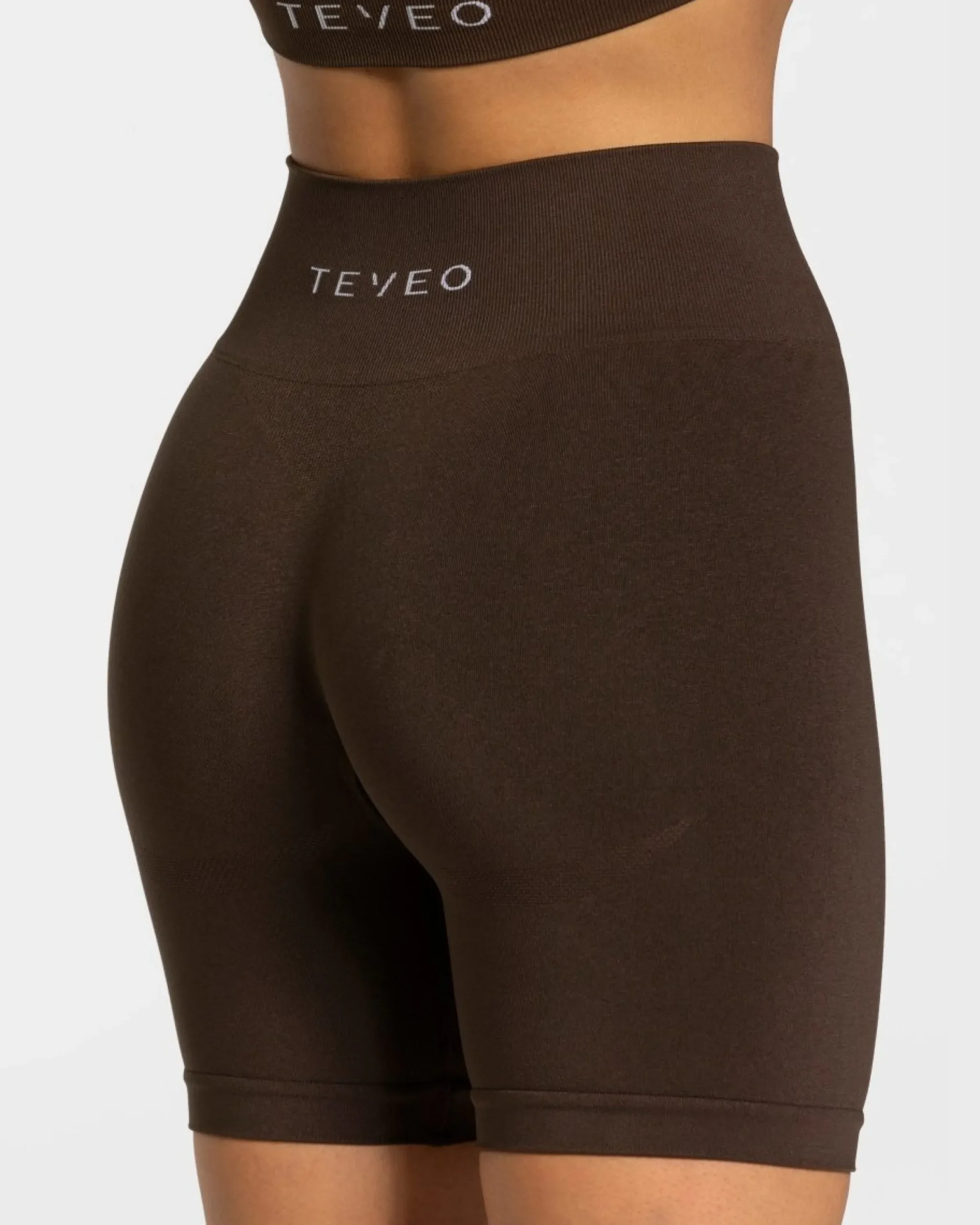 Online Short Classy « marron foncé » Femme Shorts