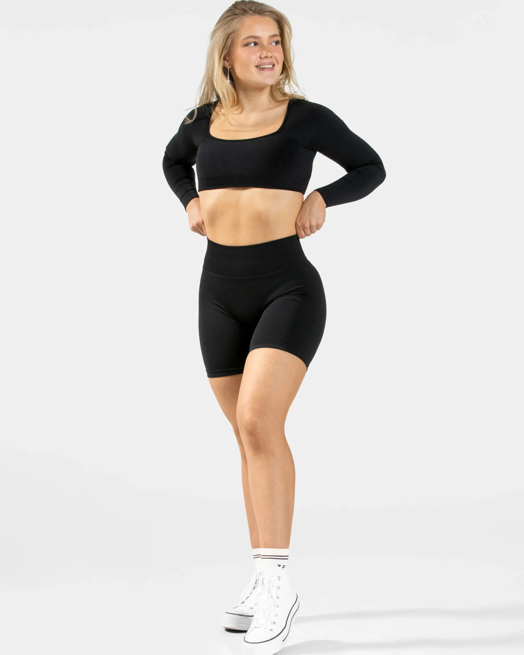 Clearance Short Femme Sculpt Scrunch « noir » Femme Shorts