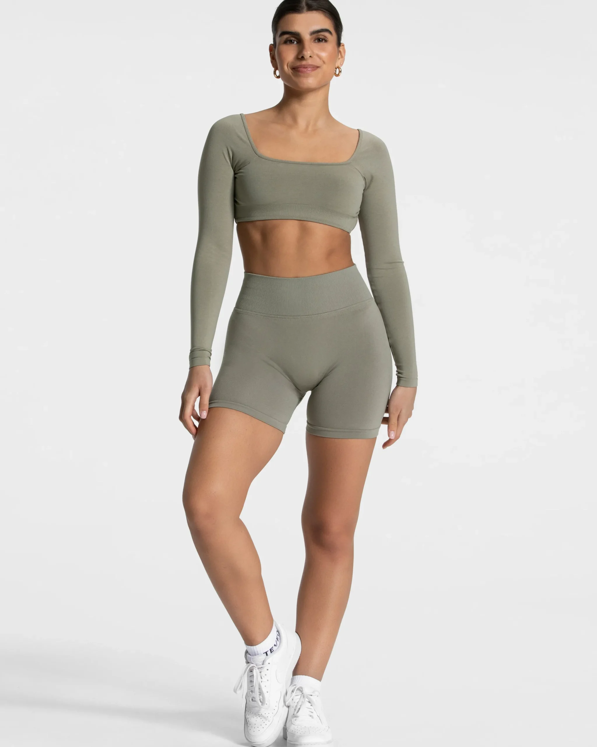 Hot Short Femme Sculpt Scrunch « kaki » Femme Shorts