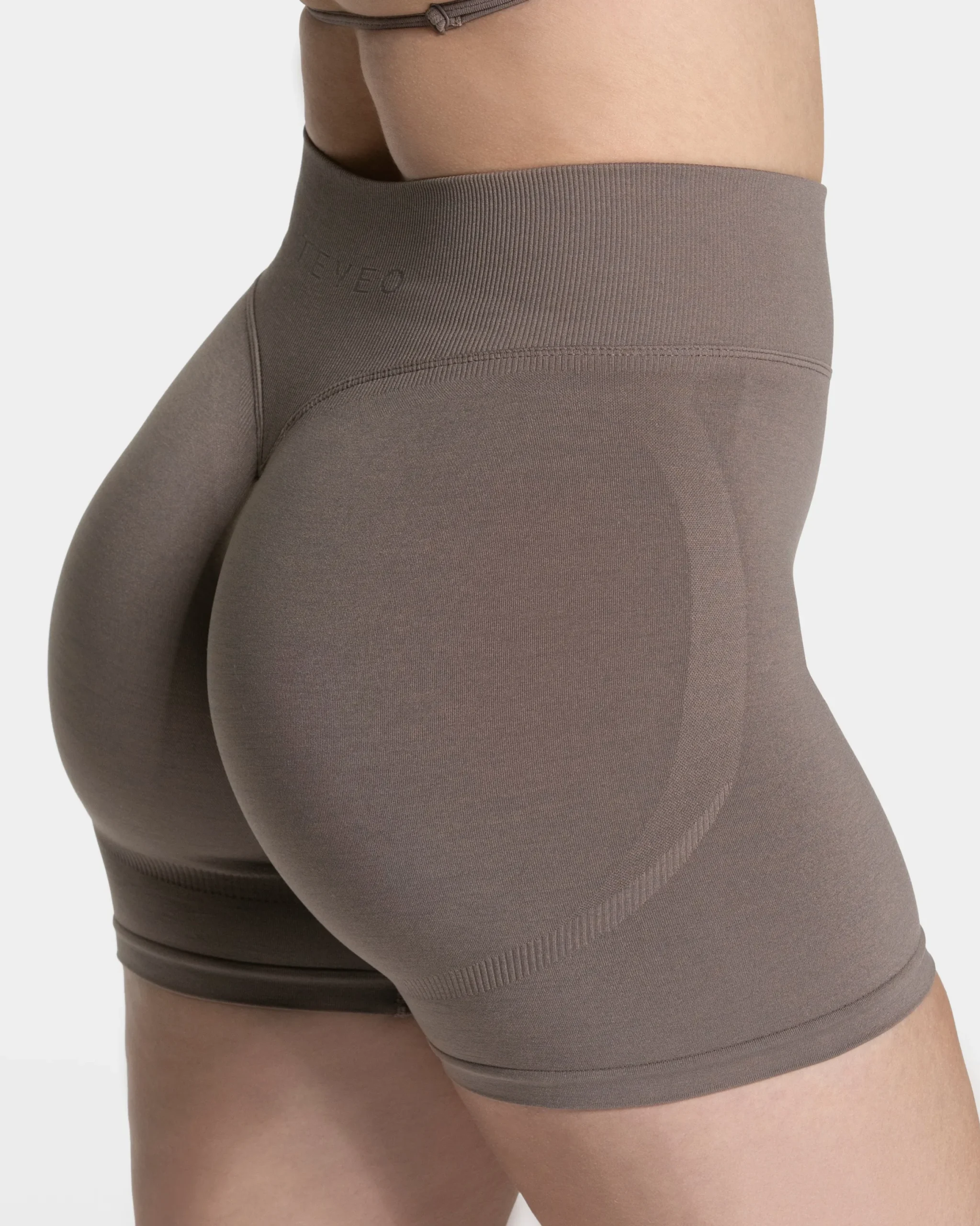New Short Femme Sculpt Scrunch « moka » Femme Shorts
