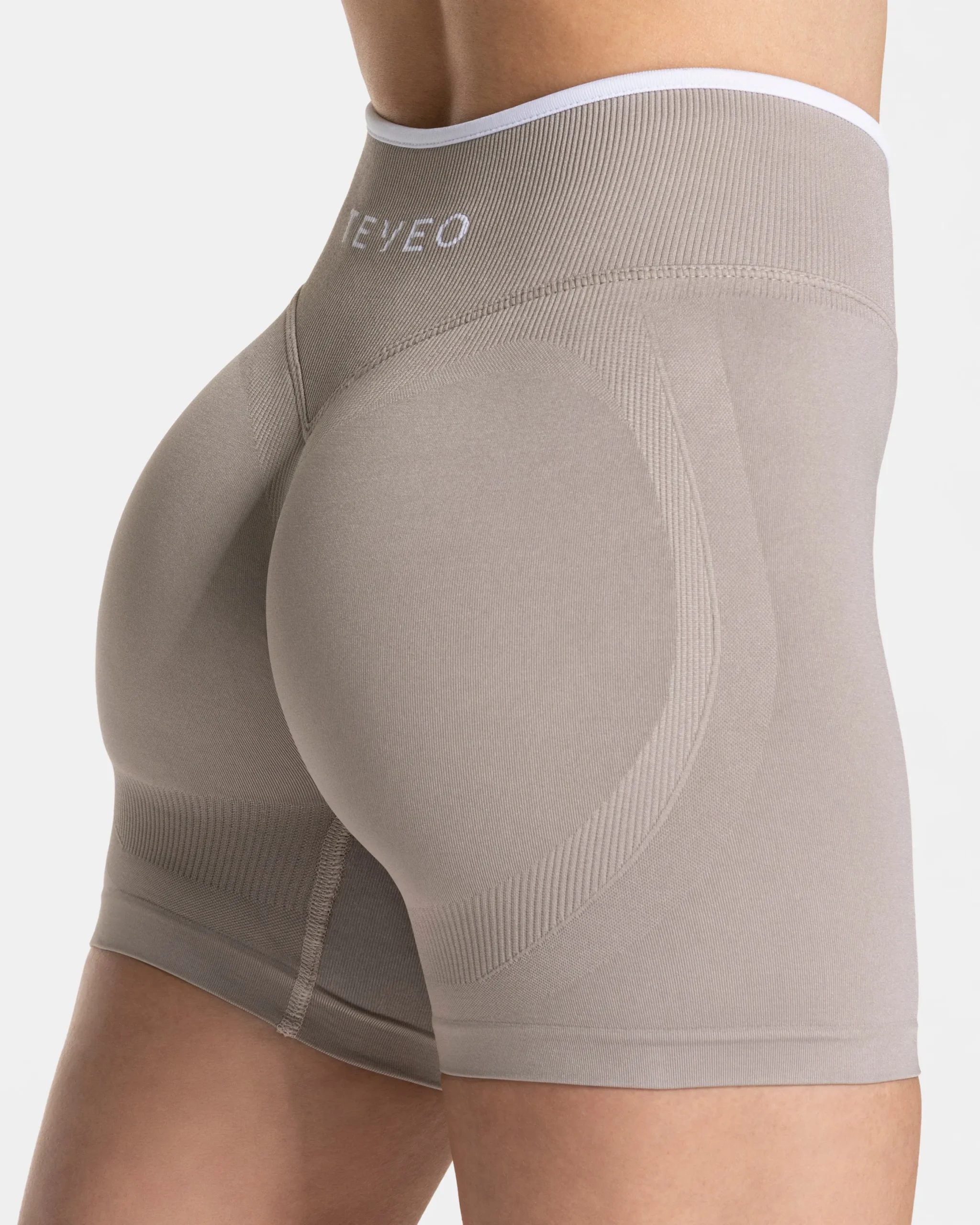 Online Short Ignite Sculpt scrunch « stone » Femme Shorts
