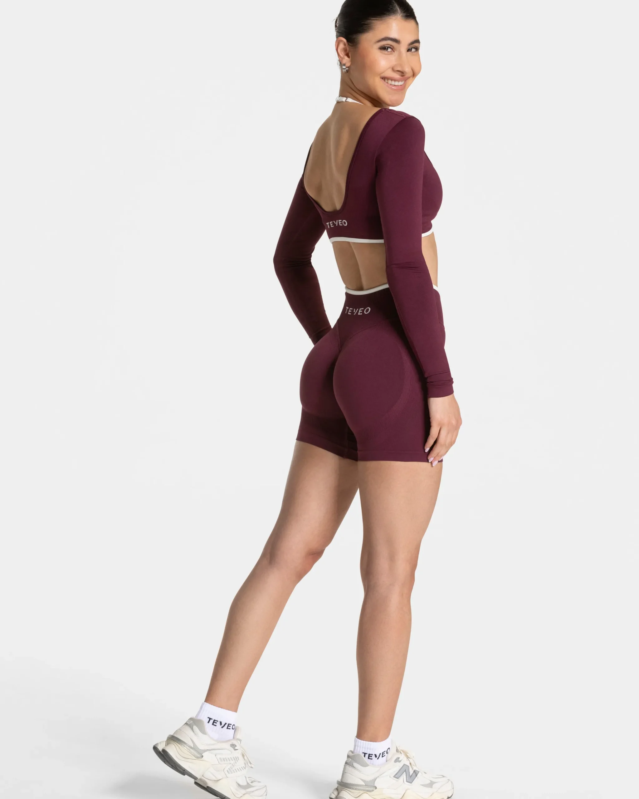 Online Short Ignite Sculpt scrunch « prune » Femme Shorts