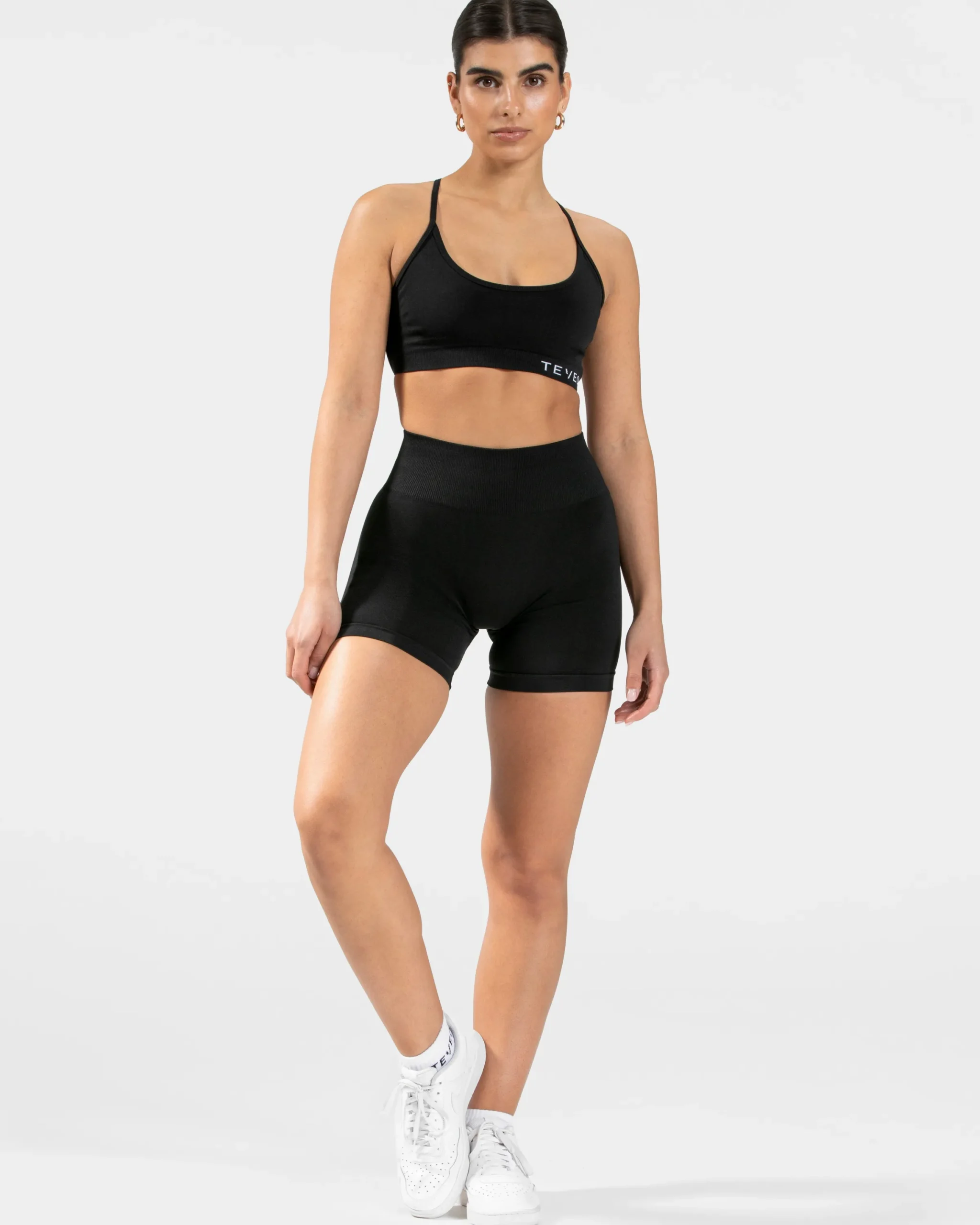 Clearance Short Pure Covert Scrunch « noir » Femme Shorts