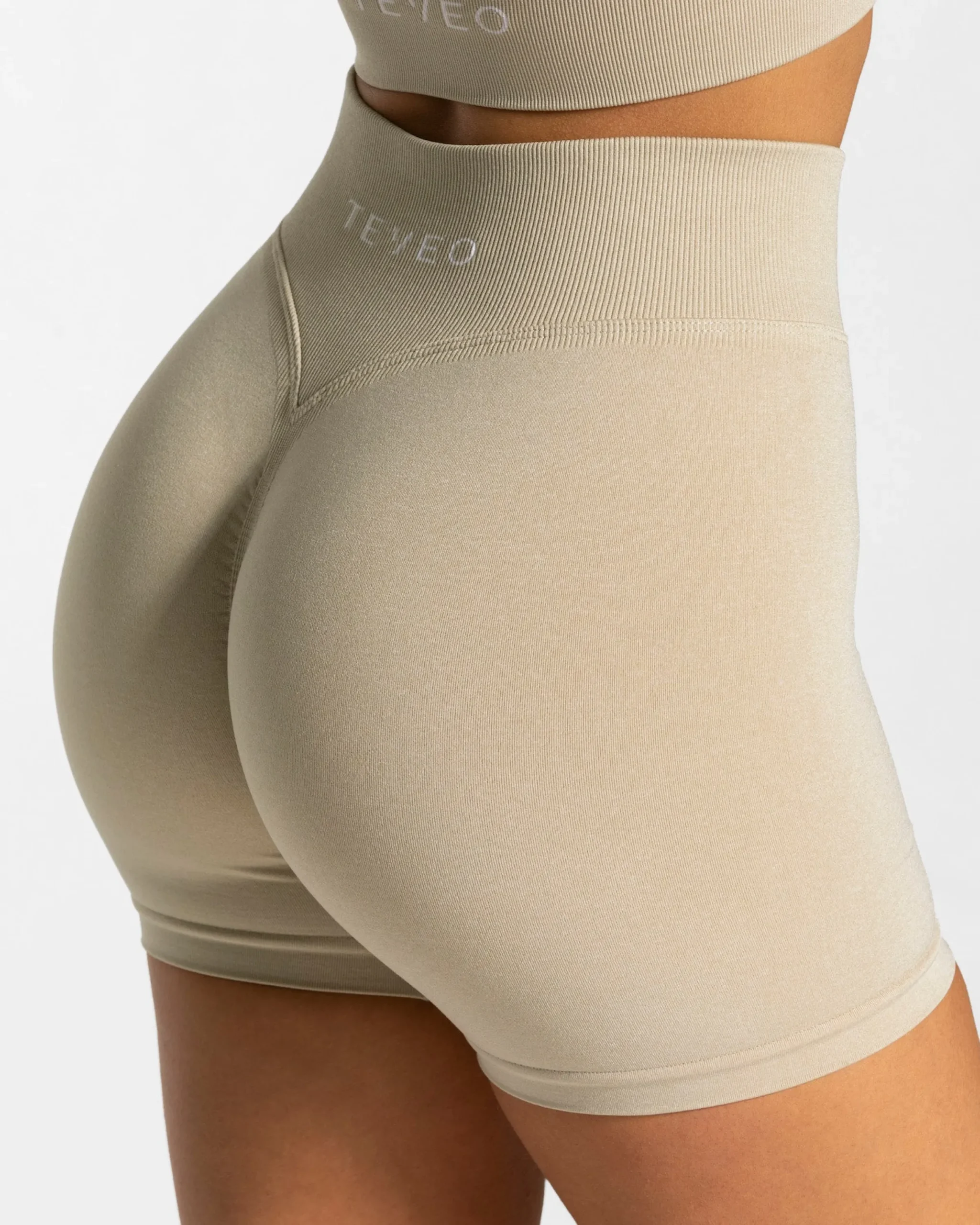 Outlet Short Statement Scrunch « sable » Femme Shorts