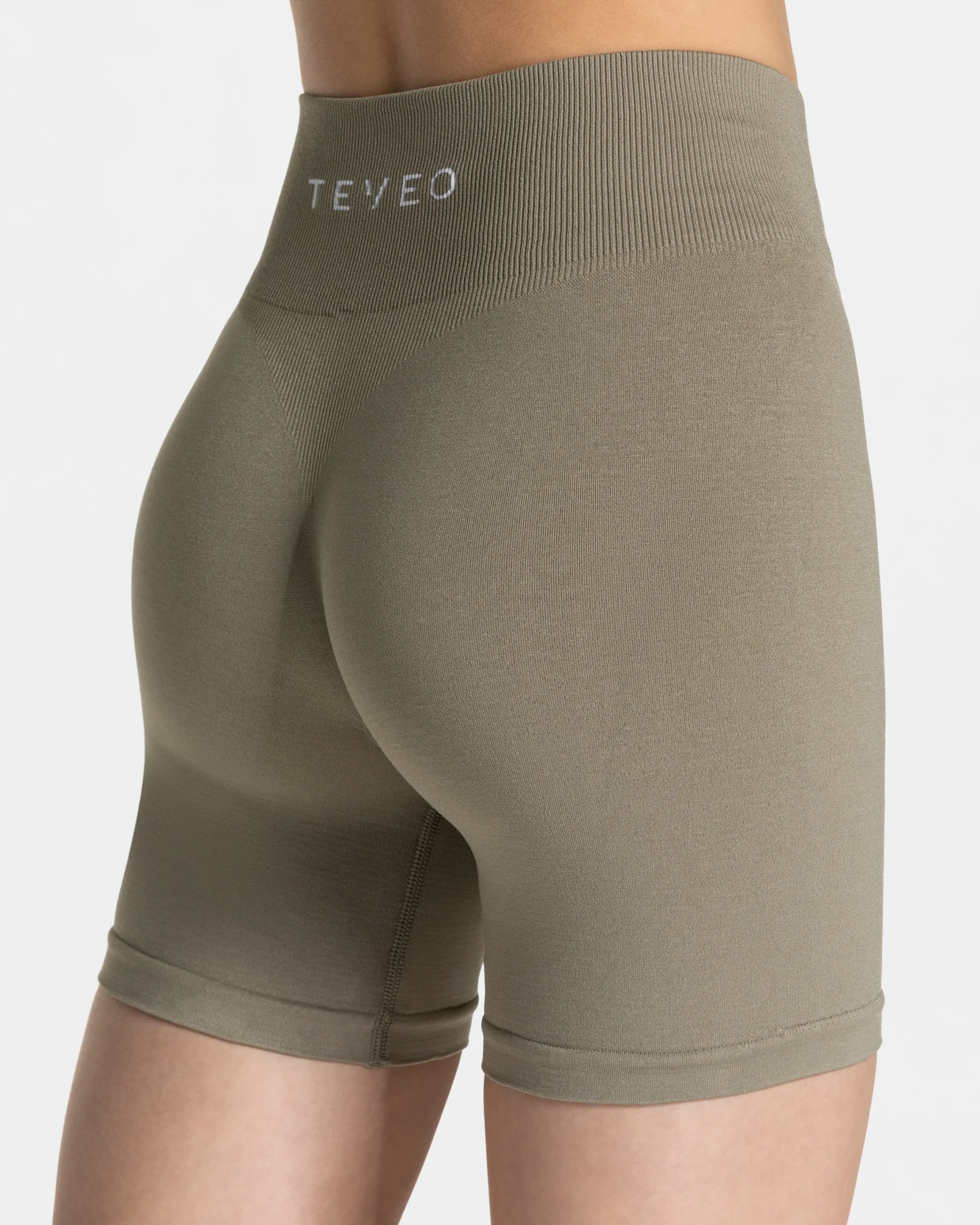 Discount Short Timeless Pro « kaki » Femme Shorts