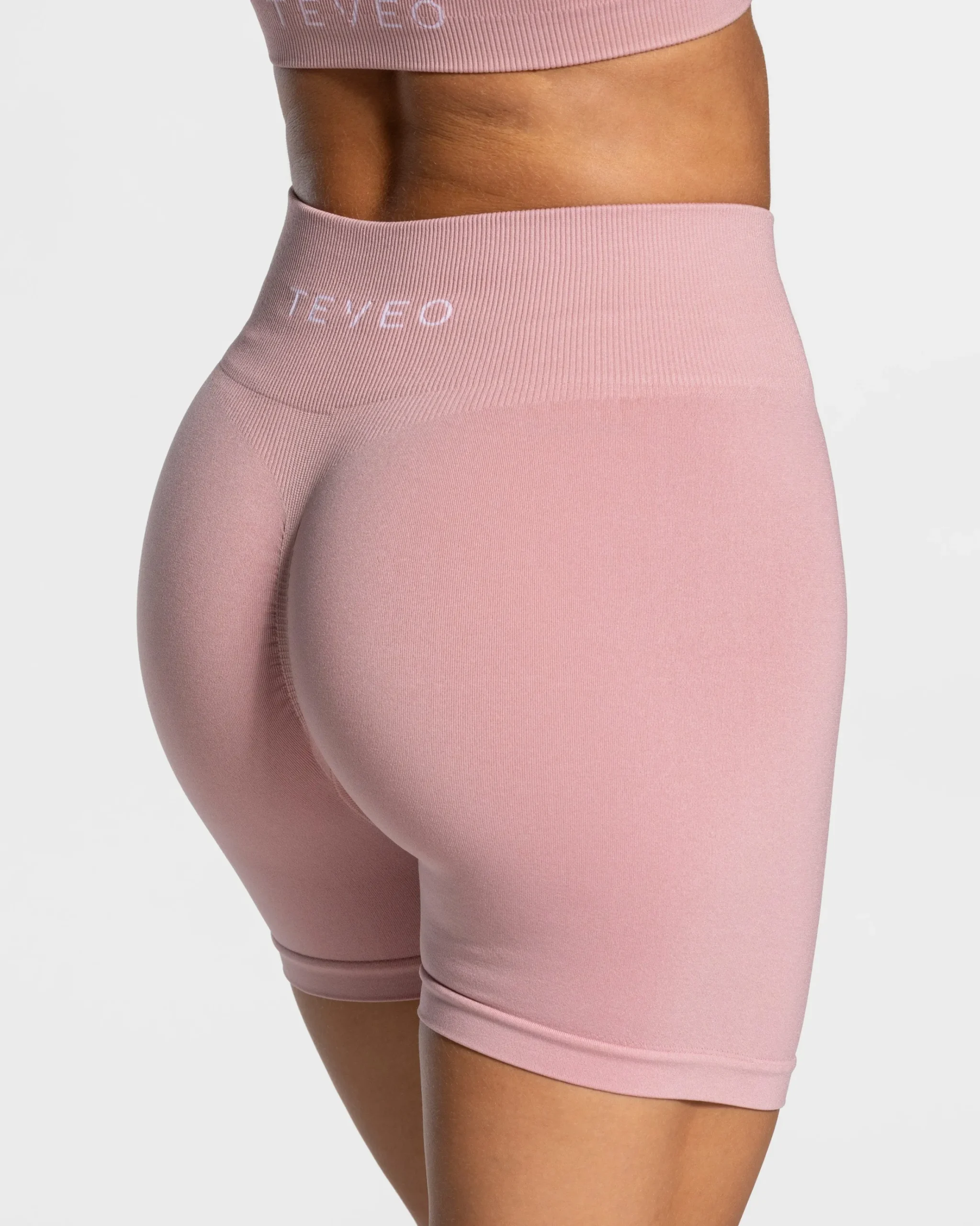 Online Short Timeless Scrunch « rose » Femme Shorts