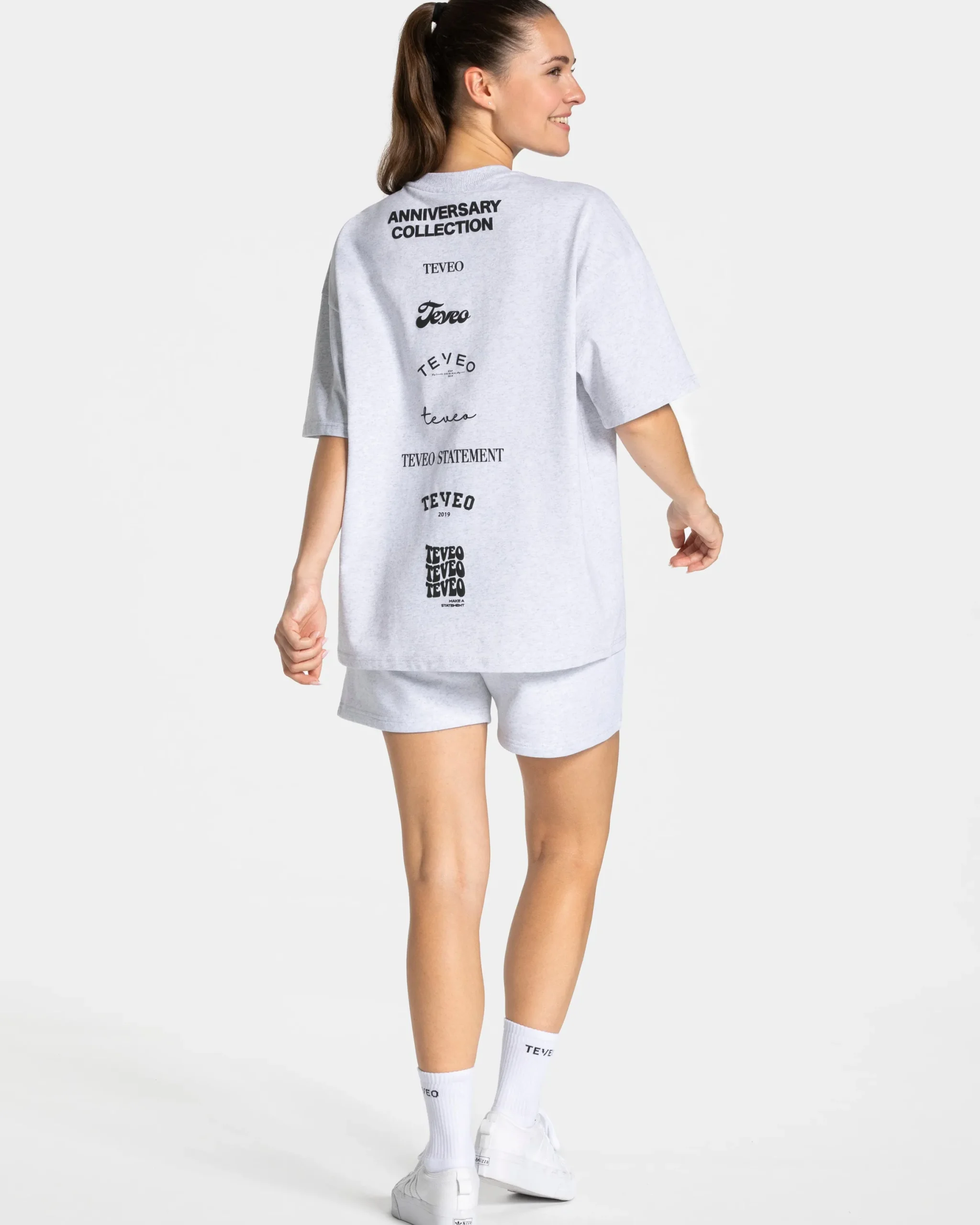 Outlet T-shirt Anniversary « gris clair » Femme T-shirts