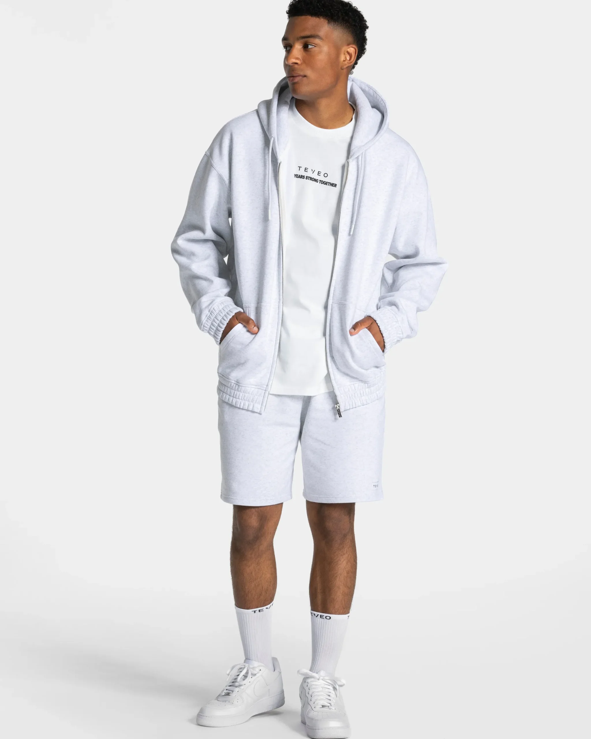Fashion Veste de sport zippée oversize Anniversary « gris clair » Homme Sweats À Capuche Et Sweats Zippés